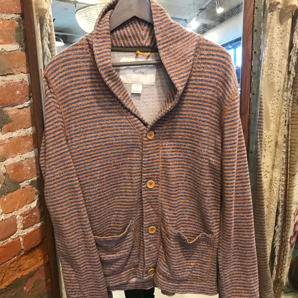 ✨Fall Favorite Sweater!✨